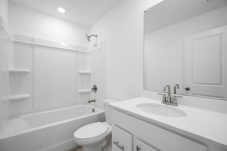 Furnished interior view inside a new home in Hampton Trace, Marietta (Image 7). Furnished interior view inside a new home in Hampton Trace, Marietta (Image 7).