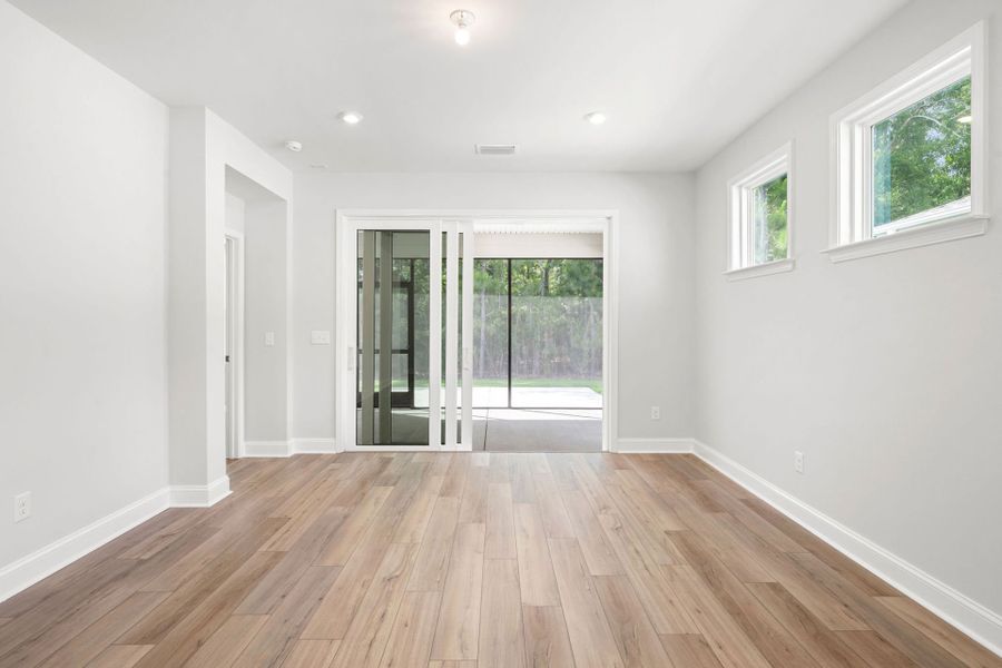 Spacious, unfurnished interior of a new home in Sun City Hilton Head, Bluffton (Image 18).