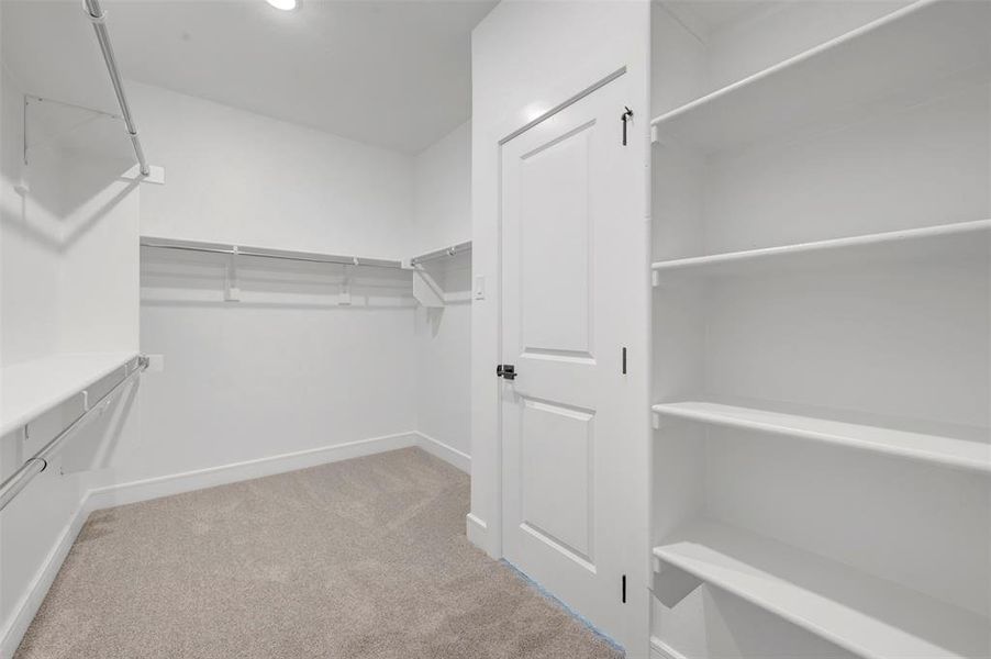 Spacious, unfurnished interior of a new home in Heritage Ranch, Sherman (Image 17). Spacious, unfurnished interior of a new home in Heritage Ranch, Sherman (Image 17).