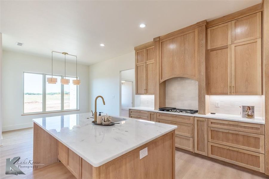 Furnished interior view inside a new home in , Abilene (Image 8).