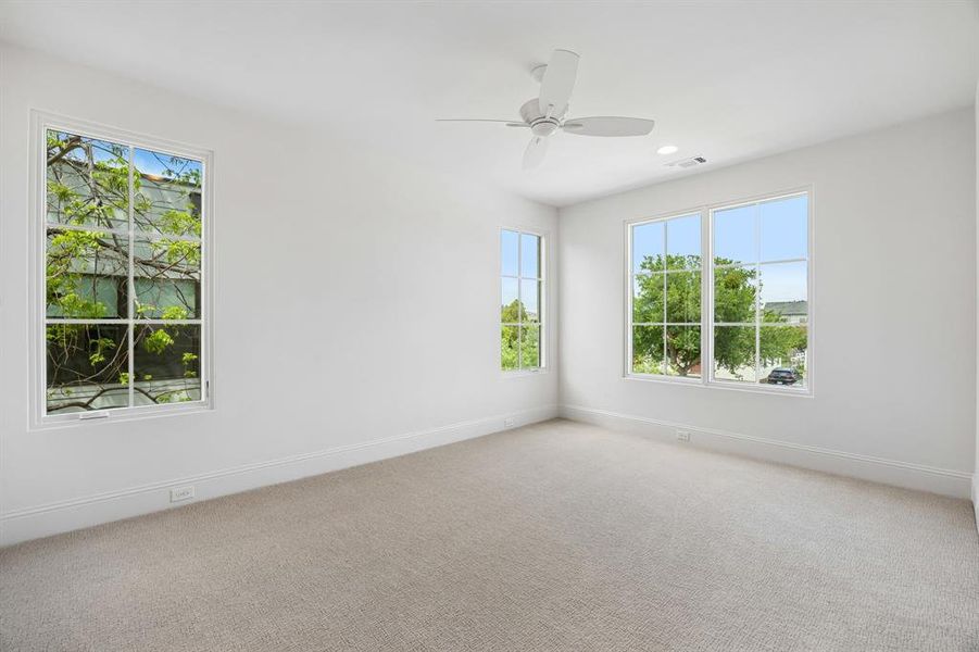 Spacious, unfurnished interior of a new home in , Dallas (Image 34). Spacious, unfurnished interior of a new home in , Dallas (Image 34).