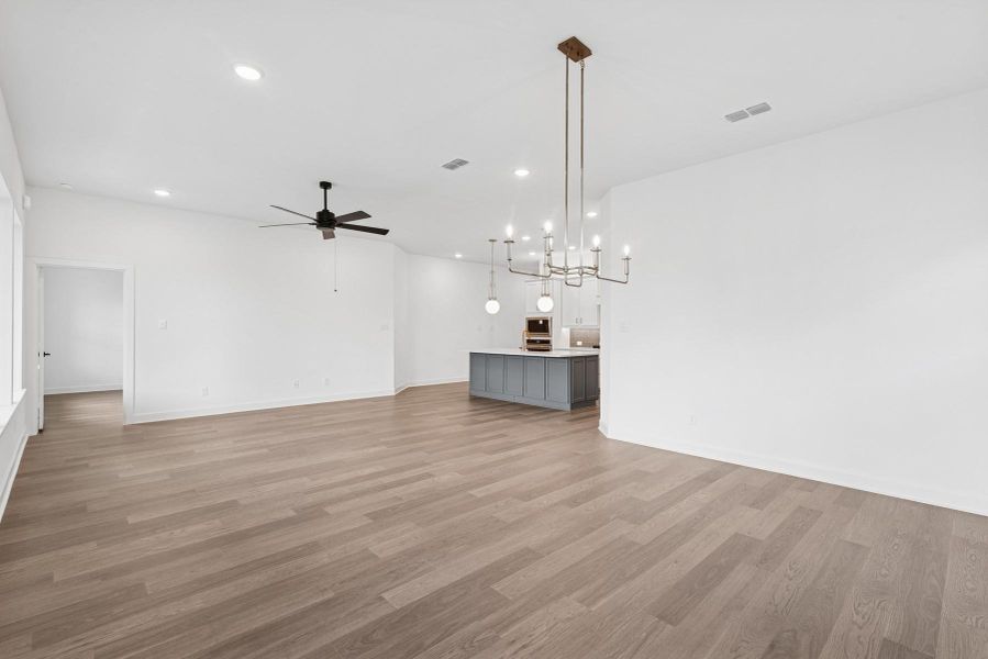 Image 29 of a home in Meridiana 55' Homesites.