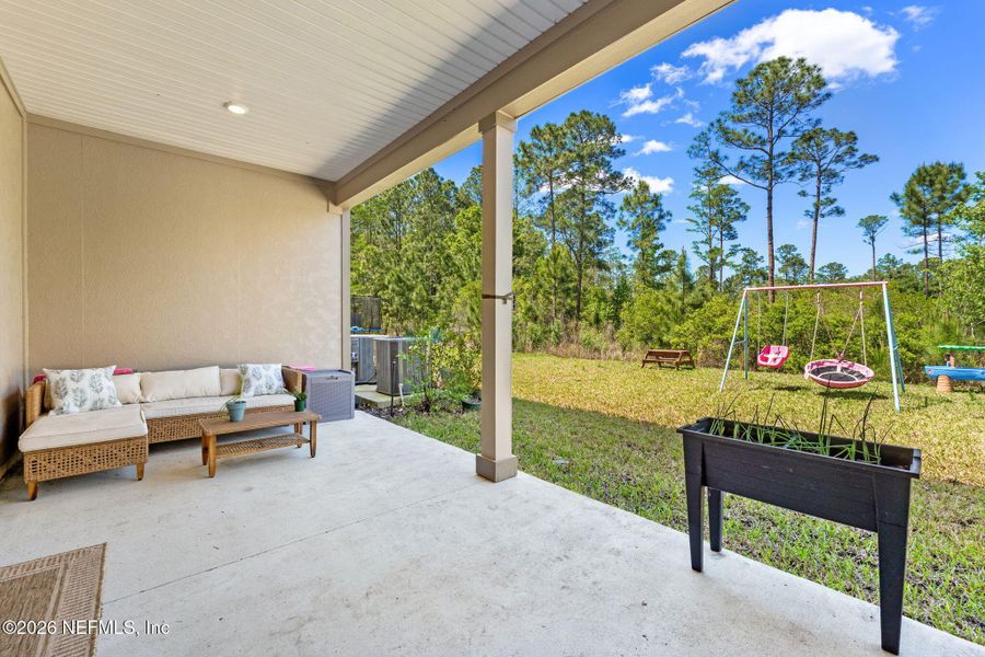 Exterior details and patio area of a home in Wilford Oaks, Orange Park (Image 3).