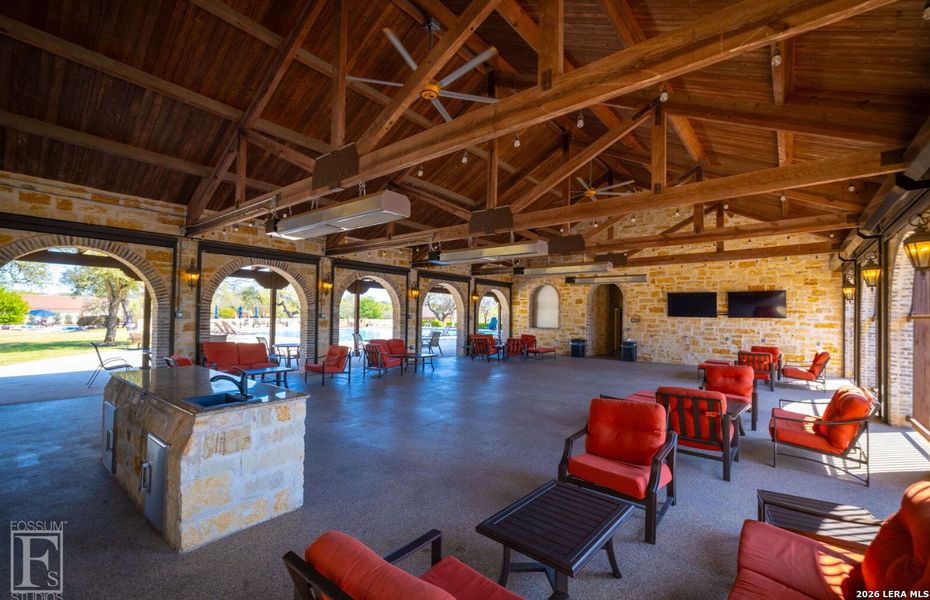 Community amenities in , New Braunfels (Image 97).