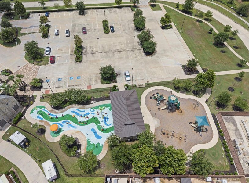 Community amenities in , Houston (Image 27).