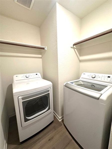 Close-up of interior finishes inside a home in , Fort Worth (Image 10). Close-up of interior finishes inside a home in , Fort Worth (Image 10).