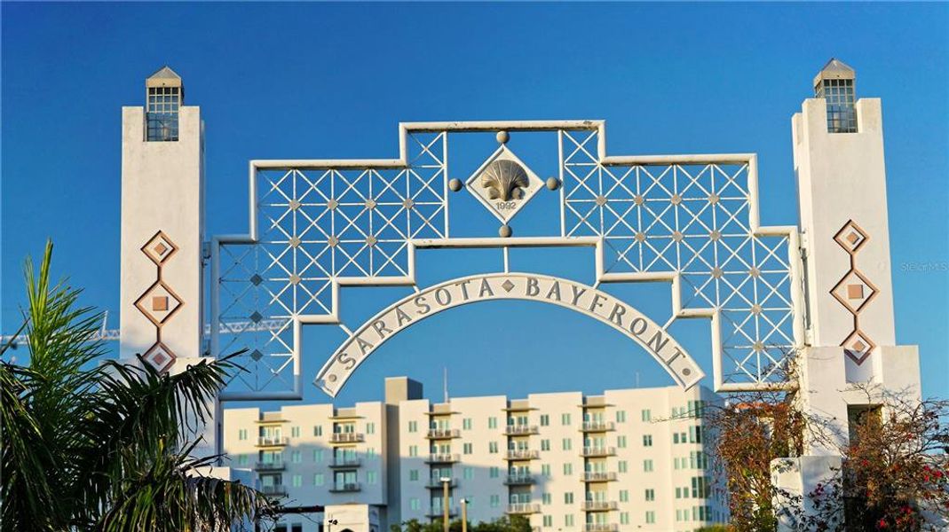 Image 43 of a home in .