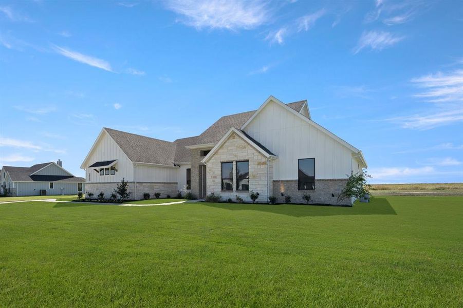 2930 Stella Rose- Front-8615 2930 Stella Rose- Front-8615