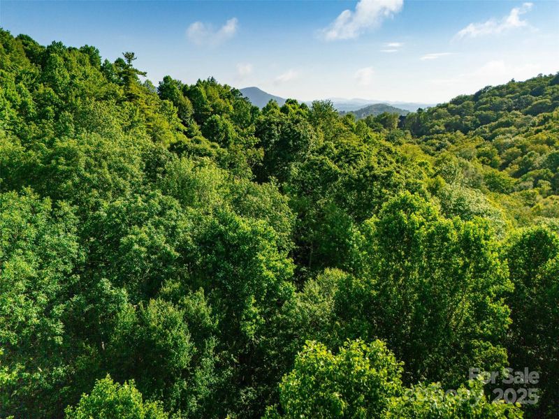 Image 28 of a home in . Image 28 of a home in .