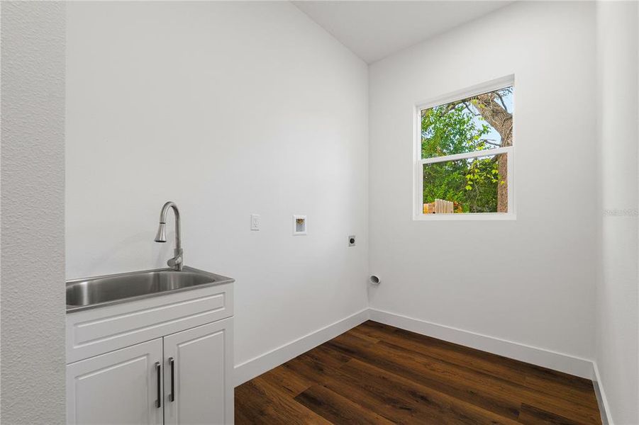 Spacious, unfurnished interior of a new home in , Clearwater (Image 24). Spacious, unfurnished interior of a new home in , Clearwater (Image 24).