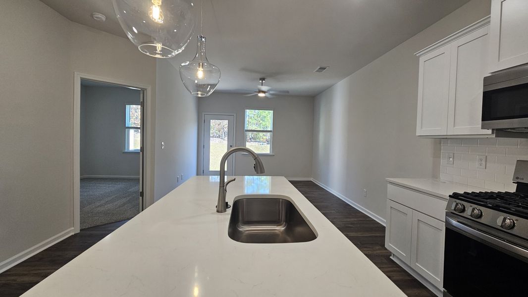 Image 18 of a home in The Falls. Image 18 of a home in The Falls.