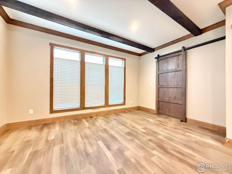 Spacious, unfurnished interior of a new home in , Nunn (Image 12).