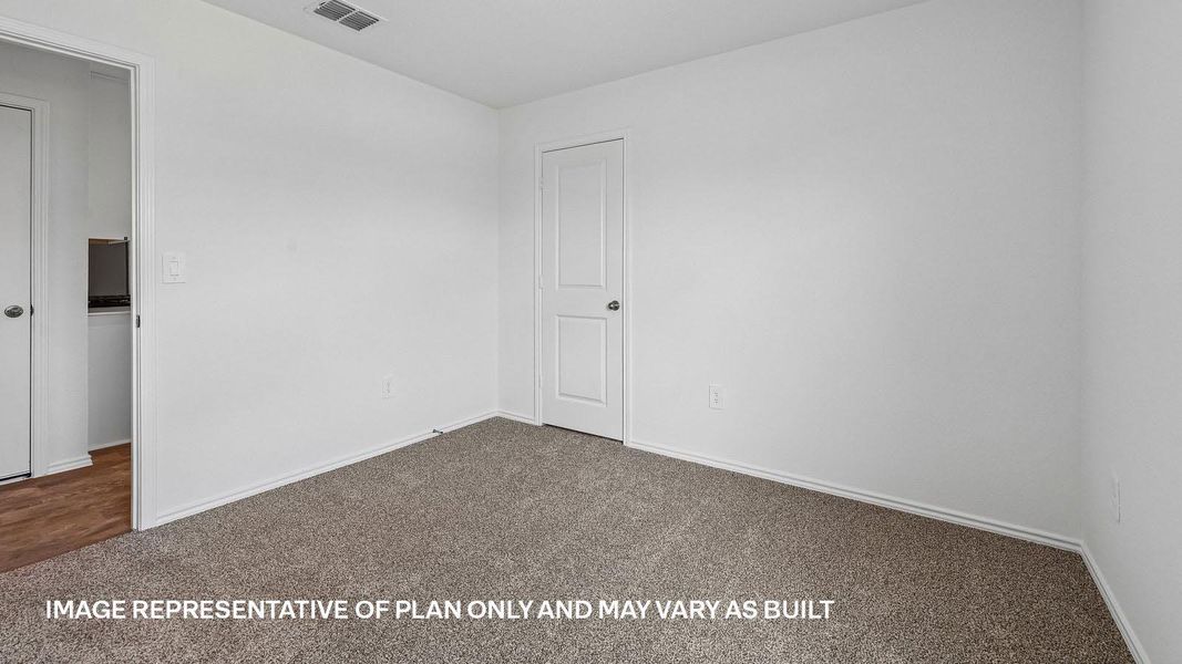 Spacious, unfurnished interior of a new home in Talavera, Kyle (Image 27).