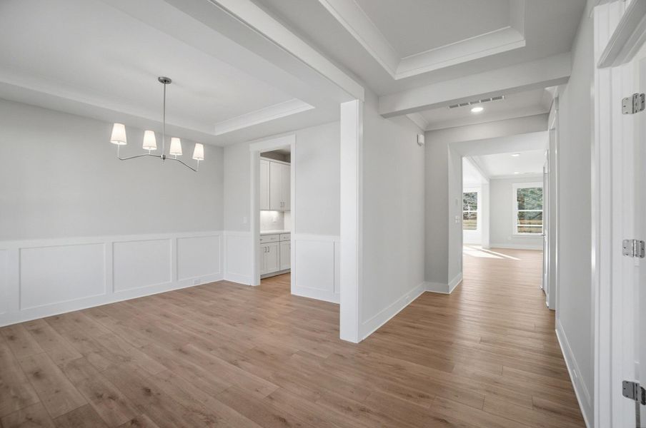 Spacious, unfurnished interior of a new home in Rone Creek, Waxhaw (Image 25).