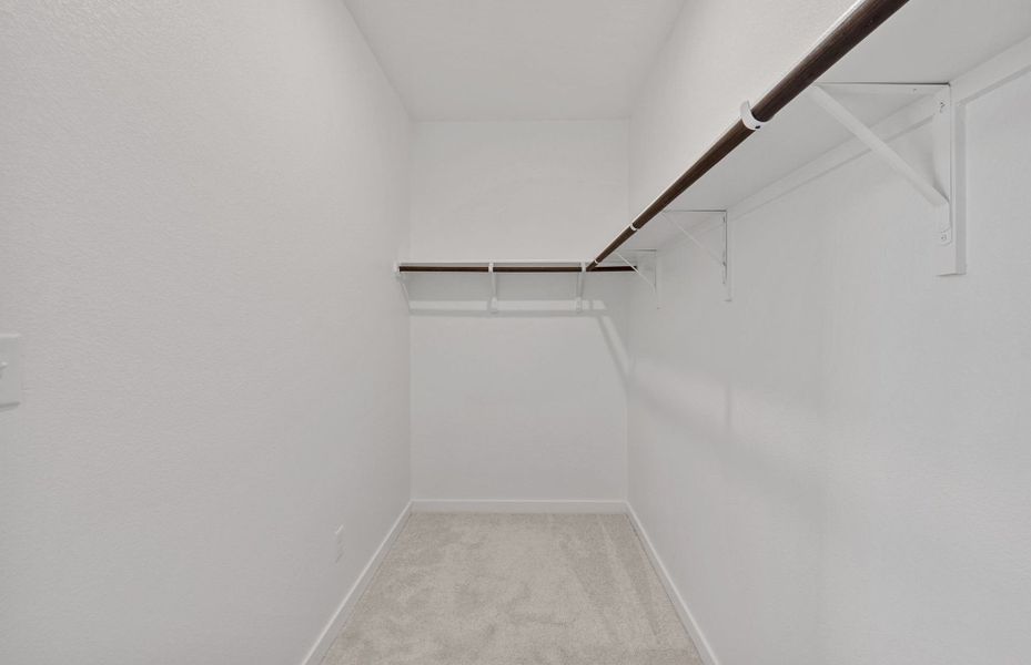 Spacious, unfurnished interior of a new home in Alto, San Marcos (Image 26).