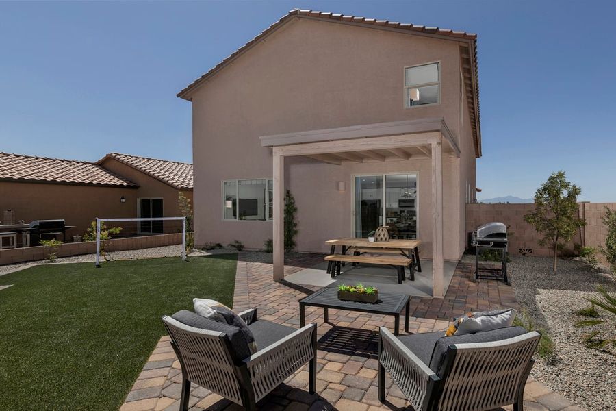Representative exterior details of a home built from the 2685 by KB Home in Entrada Del Toro at Rancho Sahuarita, Sahuarita (Image 3).