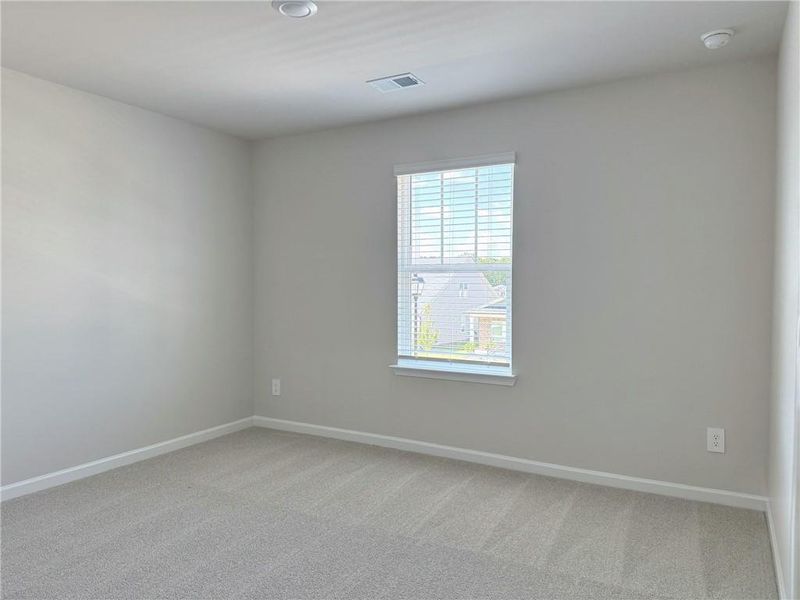 Spacious, unfurnished interior of a new home in , Braselton (Image 11).