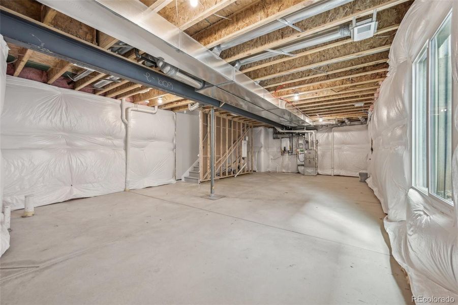 In-progress construction of a new home in The Villas Collection at Sterling Ranch, Littleton, CO (Image 43).