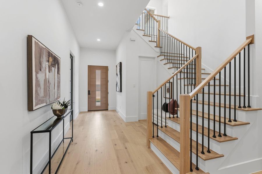 Image 47 of a home in .