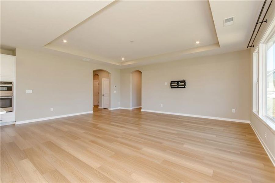 Spacious, unfurnished interior of a new home in Sweetbay Farm, Lawrenceville (Image 23).
