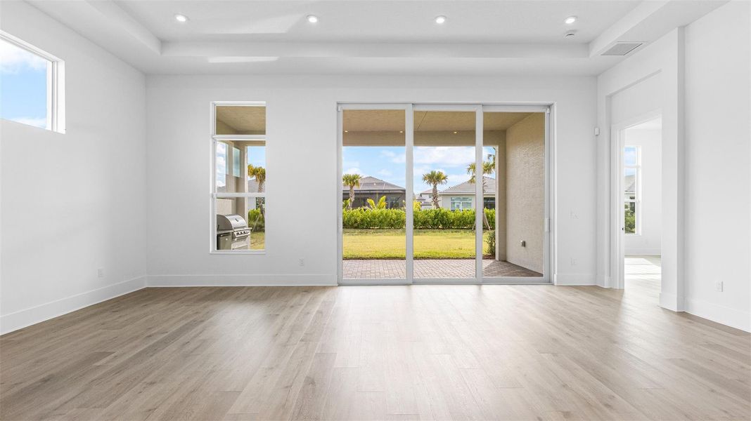 Spacious, unfurnished interior of a new home in , Port St. Lucie (Image 29).
