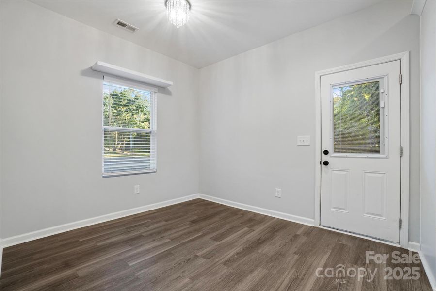 Spacious, unfurnished interior of a new home in , Charlotte (Image 19).