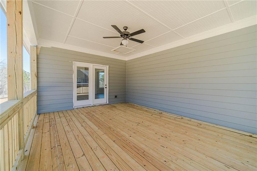 Exterior details and patio area of a home in , Covington (Image 3).