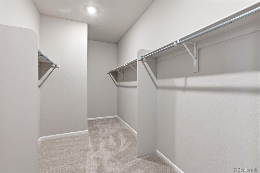 Spacious, unfurnished interior of a new home in Talon Pointe, Thornton (Image 17).