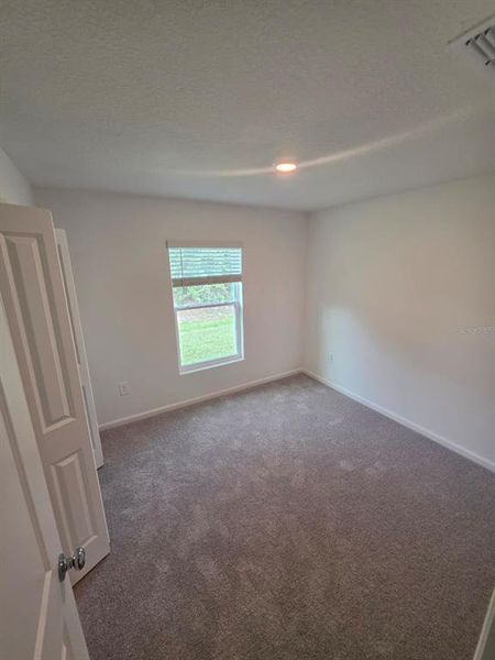 Spacious, unfurnished interior of a new home in , Ocala (Image 17).