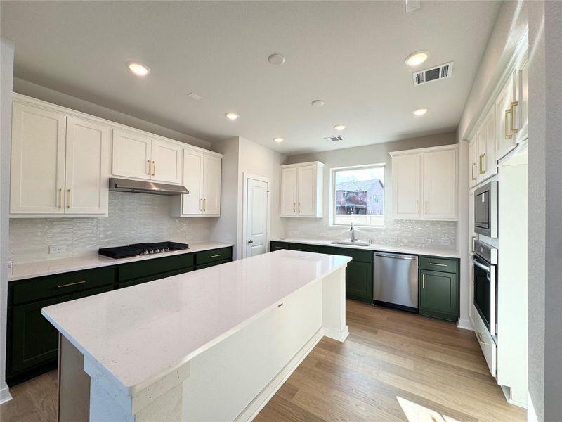 Furnished interior view inside a new home in Pomona: 40ft. lots, Manvel (Image 13). Furnished interior view inside a new home in Pomona: 40ft. lots, Manvel (Image 13).