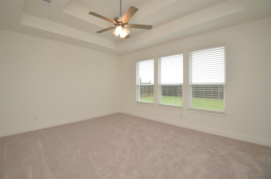 Spacious, unfurnished interior of a new home in Candela, Richmond (Image 18).