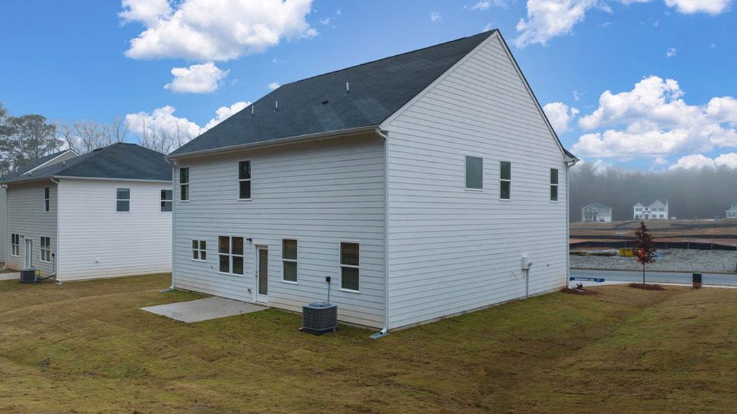Representative exterior details of a home built from the Packard by D.R. Horton in Evergreen Crossing, Locust Grove (Image 20).