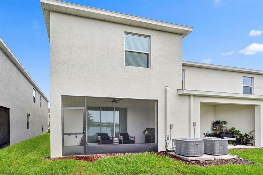 Exterior details and patio area of a home in , Apollo Beach (Image 28).
