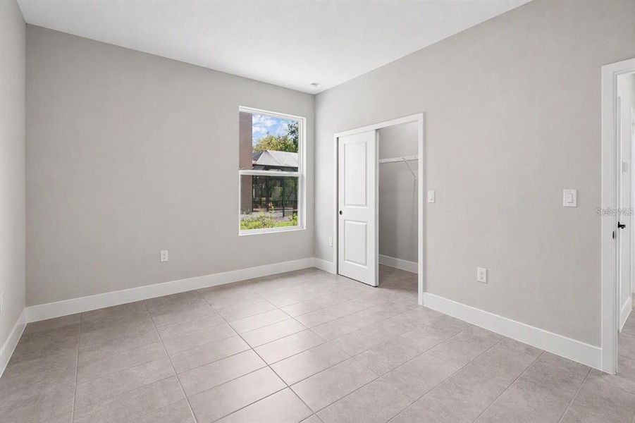 Spacious, unfurnished interior of a new home in , Palm Coast (Image 10).