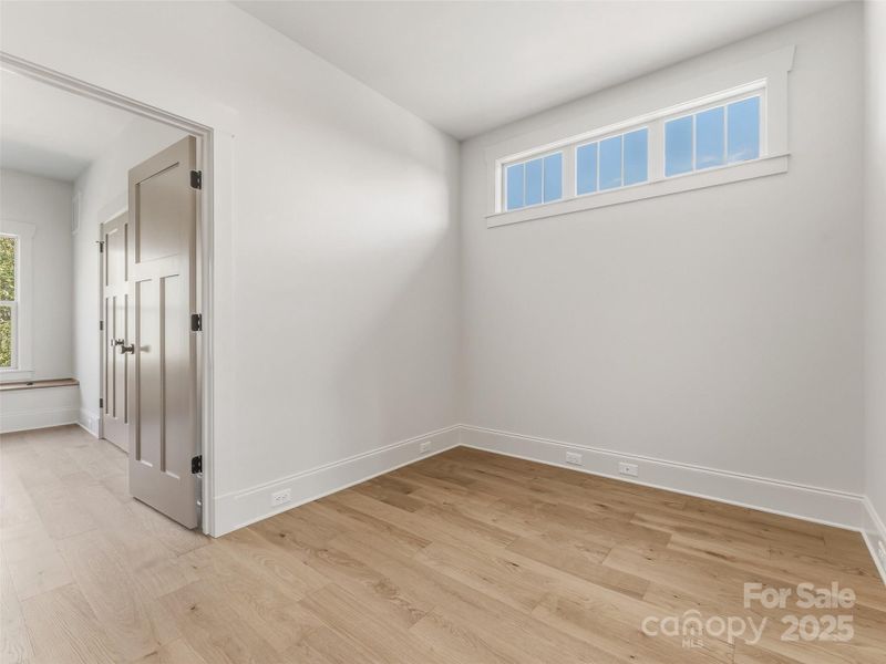 Spacious, unfurnished interior of a new home in , Brevard (Image 31).