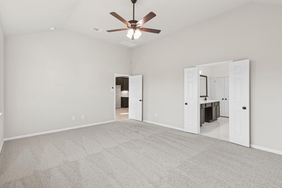 Private primary suite (*Photo not of actual home and used for illustration purposes only.) Private primary suite (*Photo not of actual home and used for illustration purposes only.)