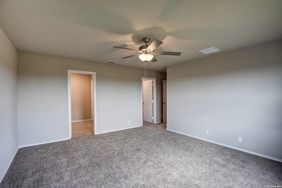 Spacious, unfurnished interior of a new home in Hannah Heights, Seguin (Image 23). Spacious, unfurnished interior of a new home in Hannah Heights, Seguin (Image 23).