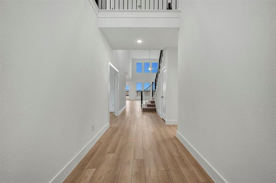 Spacious, unfurnished interior of a new home in Lily Creek at Sutton Fields, Aubrey (Image 22).