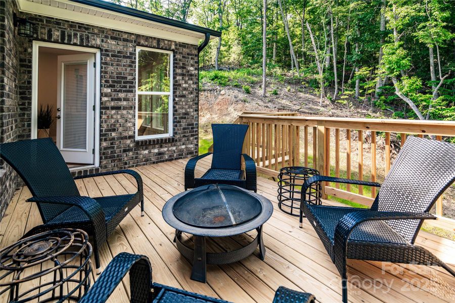 Furnished interior view inside a new home in , Dallas (Image 2). Furnished interior view inside a new home in , Dallas (Image 2).