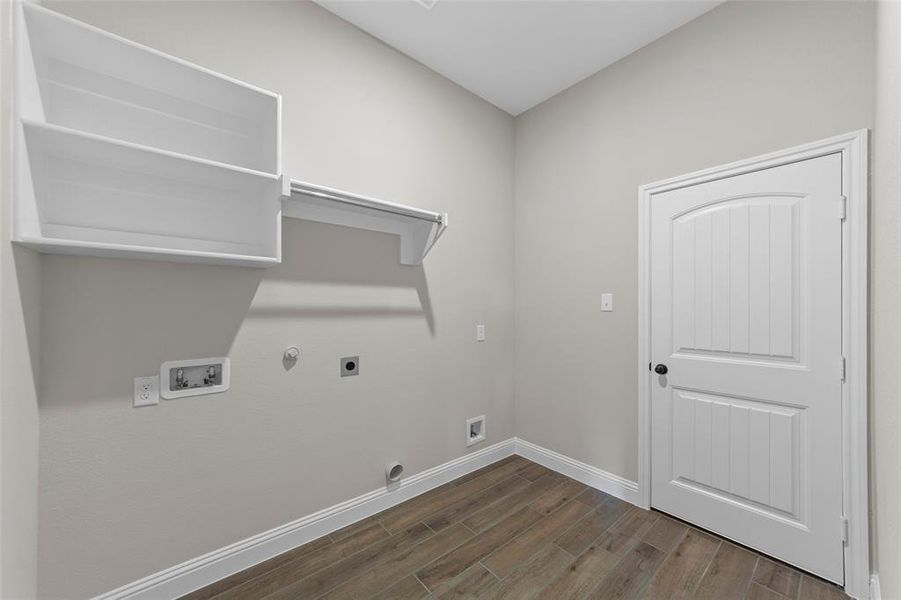 Spacious, unfurnished interior of a new home in , Josephine (Image 23).