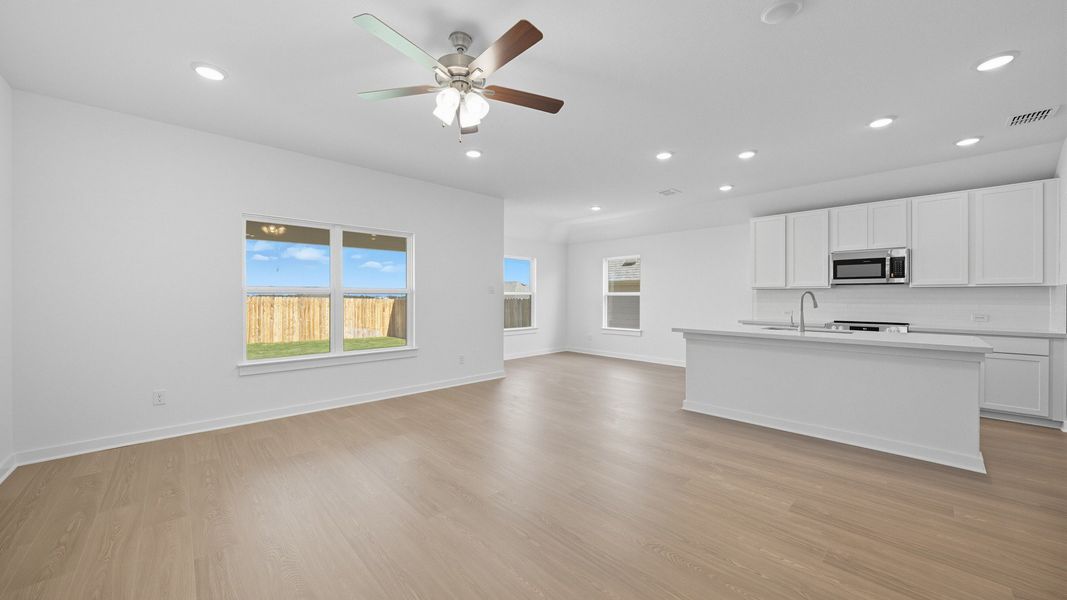 Furnished interior view inside a new home in Hunters Glen, Jarrell (Image 13).