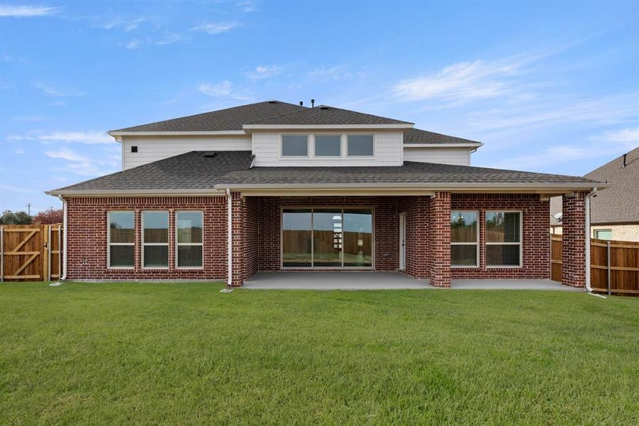 804 Hidden Lakes-Back-1