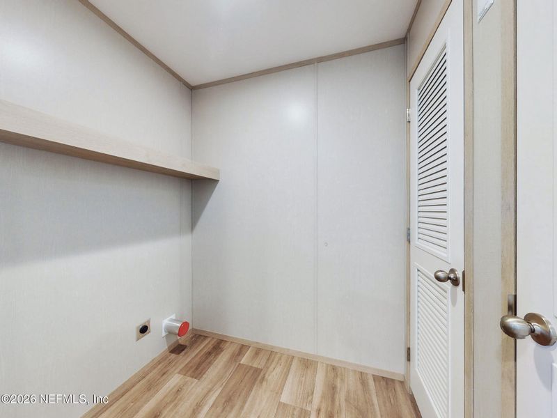 Spacious, unfurnished interior of a new home in , Keystone Heights (Image 23).