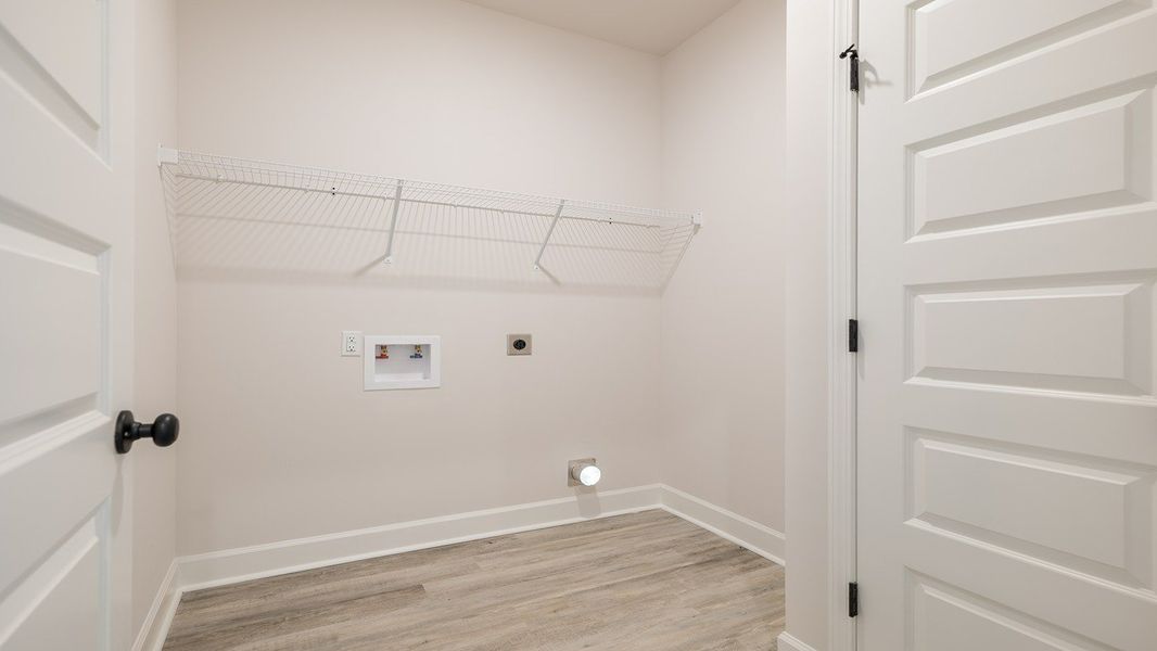 Representative unfurnished interior of a home built from the The Victoria by D.R. Horton in Meadows at Rehwinkel, Crawfordville (Image 25).