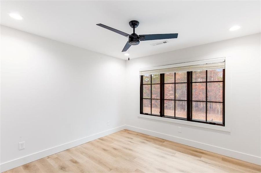 Spacious, unfurnished interior of a new home in , Bremen (Image 15). Spacious, unfurnished interior of a new home in , Bremen (Image 15).