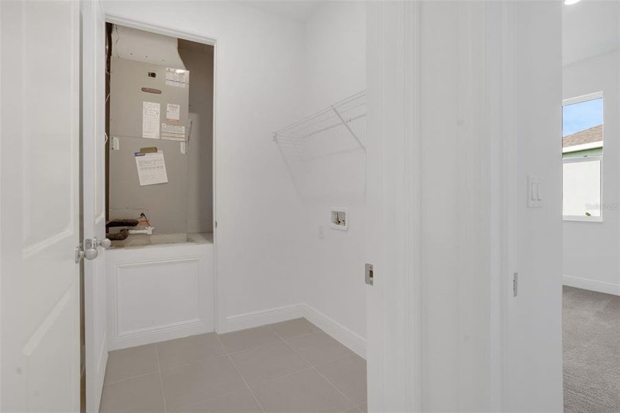 Spacious, unfurnished interior of a new home in Reserve at Hammock Oaks, Lady Lake (Image 35).