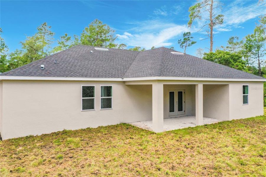 Exterior details and patio area of a home in , Eustis (Image 26).