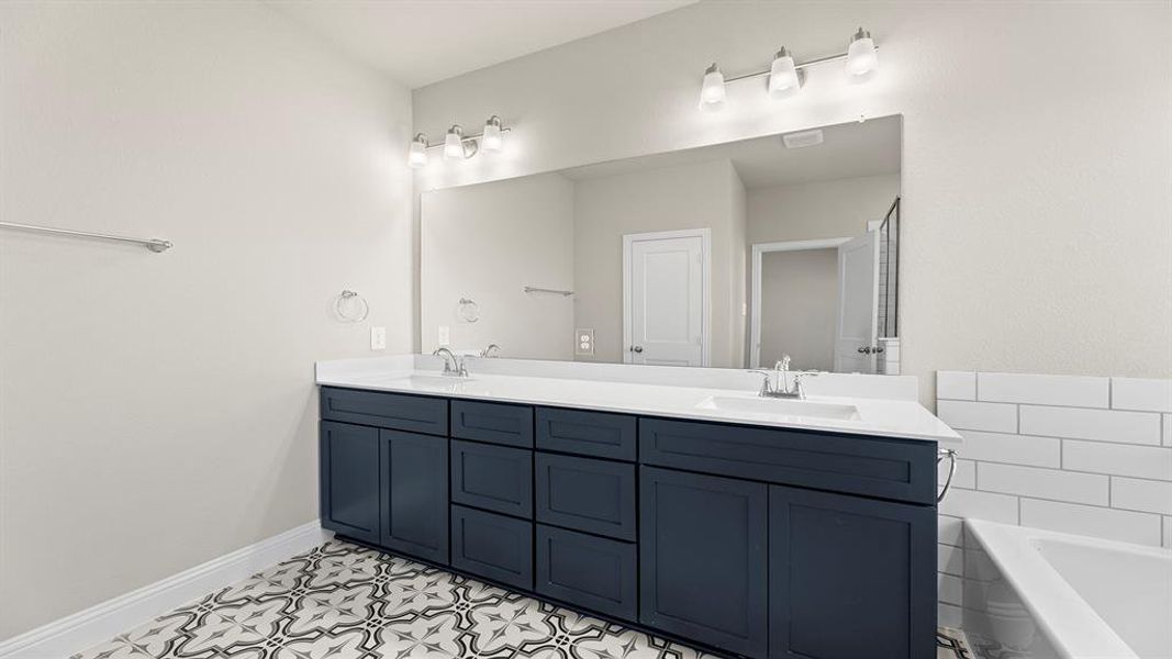 17. 1624 Edgeway - Bath (4)