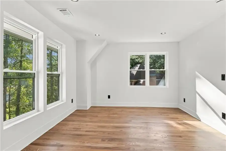 Spacious, unfurnished interior of a new home in , Fayetteville (Image 24). Spacious, unfurnished interior of a new home in , Fayetteville (Image 24).