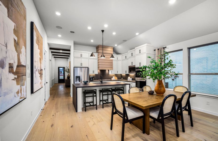Representative furnished interior of a home built from the Doucette by Pulte Homes in Kuempel Farms, Pflugerville (Image 19).